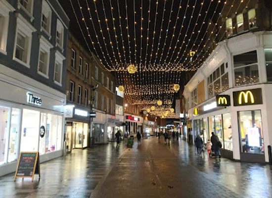 united-kingdom/berkshire/shop/nicholsons-shopping-centre