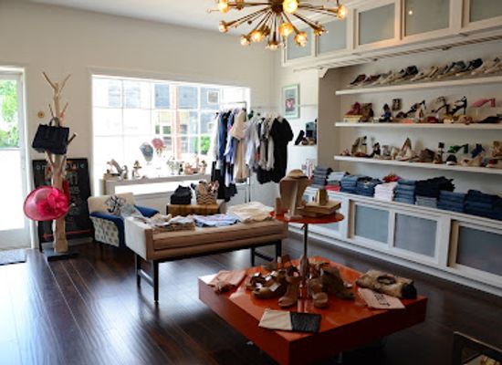 kentucky/lexington/shop/omar-elsie-shoe-and-clothing-boutique