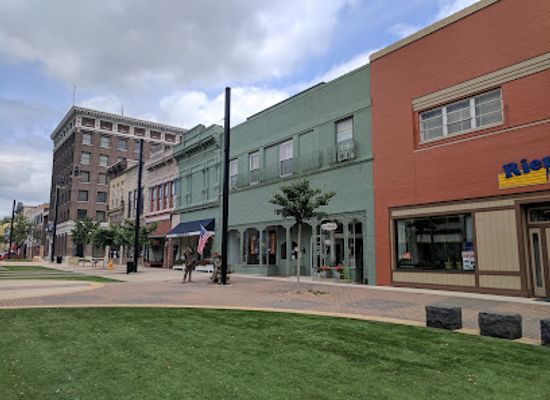 iowa/mason-city/shop/southbridge-mall