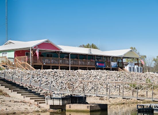 indiana/patoka-lake/shop/hoosier-hills-marina