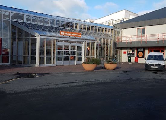 iceland/golden-circle/shop/eioistorg-shopping-mall