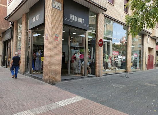 spain/zaragoza/delicias/shop/red-hot