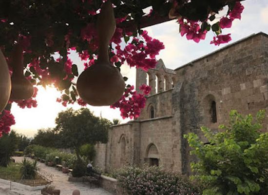 cyprus/kyrenia/bellapais/shop/bellapais-gift-shop