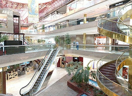 kuwait/ahmadi/shop/laila-gallery