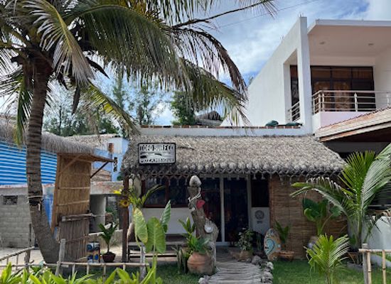 mozambique/tofo-beach/shop/tofo-surf-co