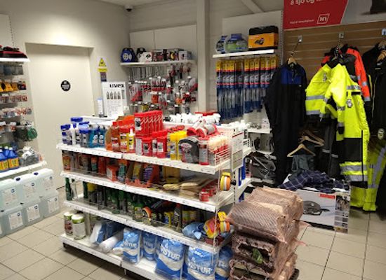 iceland/blonduos/shop/n1-charging-station