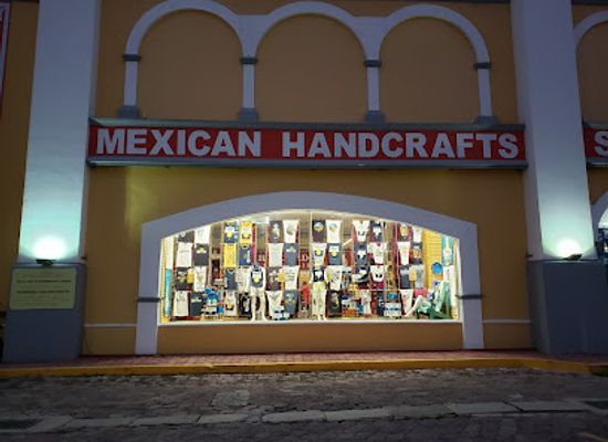 mexico/cancun/shop/souvenir-shop