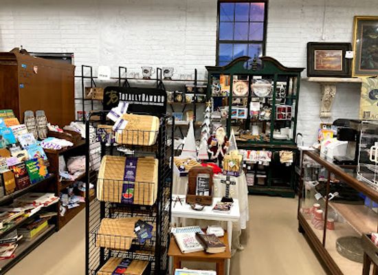 louisiana/bayou-country/shop/lagniappe-shoppe