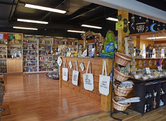 kentucky/bowling-green/shop/green-earth-stones-metaphysical-center