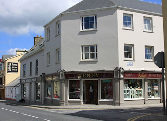 ireland/county-clare/shop/kenny-woollen-mills