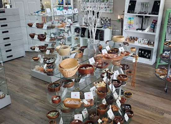 wisconsin/kenosha/shop/new-leaf-healing-shop