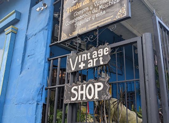panama/panama-canal-zone/shop/el-garage