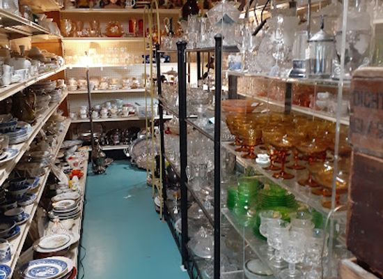 delaware/the-lewes-and-rehoboth-canal-area/shop/beaman-s-old-gnu-antiques