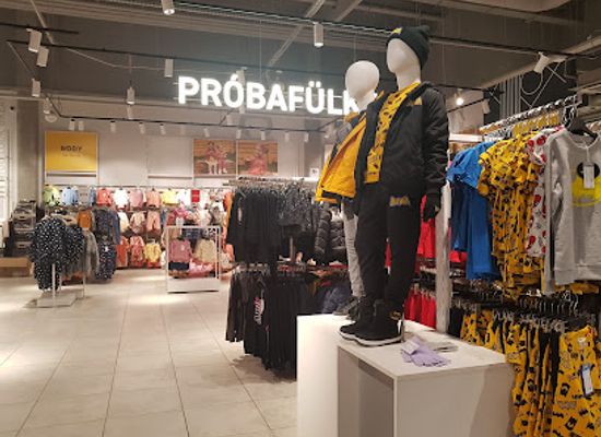 hungary/debrecen/shop/sinsay