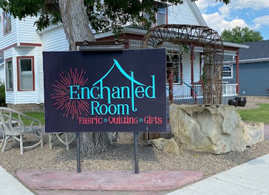 montana/southeastern-montana/shop/enchanted-room