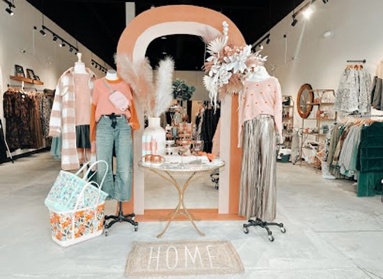 michigan/grand-rapids/shop/lennon-willow-boutique-grand-rapids