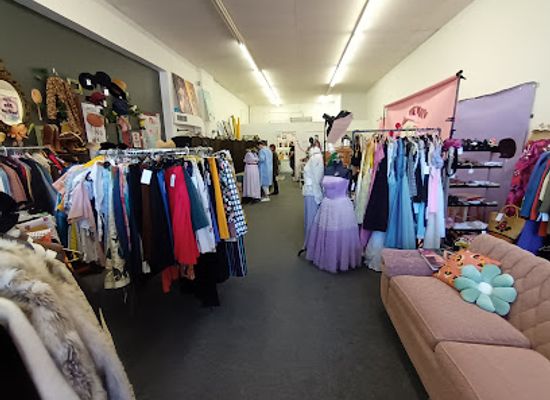 indiana/south-bend/river-park/shop/beauty-bull-vintage-llc