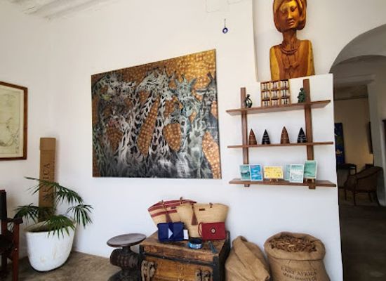 tanzania/stone-town/shop/east-africa-merchants-co