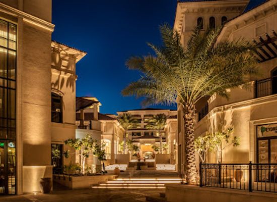 united-arab-emirates/saadiyat-island/shop/the-collection-saadiyat