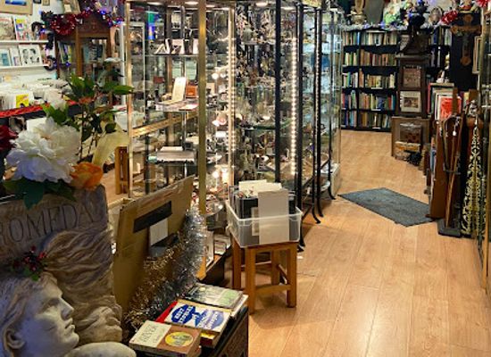 ireland/dublin/dublin-castle/shop/needful-things