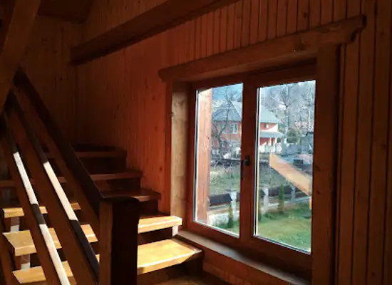 ukraine/vorokhta/shop/viktoriia