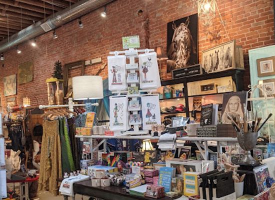california/ventura-county/shop/b-on-main