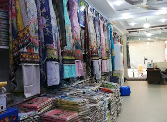 pakistan/central-punjab/shop/pakeeza-brand-wholesale-clothing-store-manufacturer