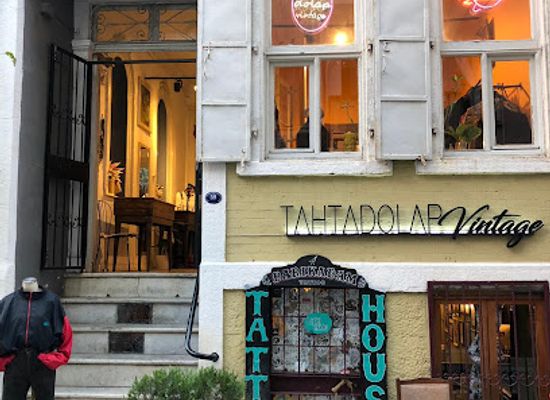 turkiye/izmir/alsancak/shop/tahtadolap-vintage