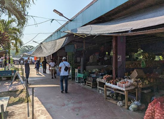 belize/southern-belize-barrier-reef/shop/san-ignacio-market