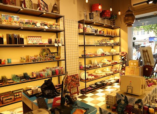 india/mumbai/colaba/shop/india-circus-by-krsnaa-mehta