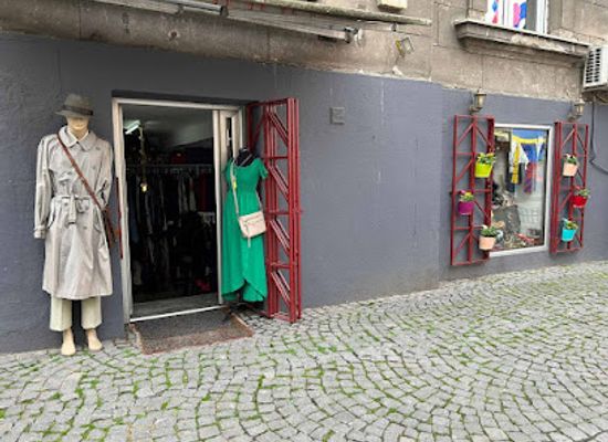 serbia/belgrade/stari-grad/shop/vintage-lux-boutique