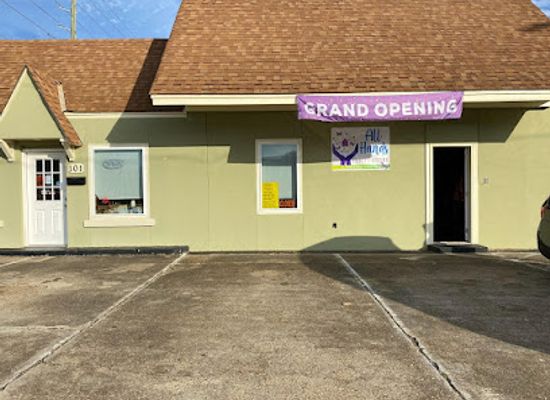 alabama/prattville/shop/all-hands-thrift-store