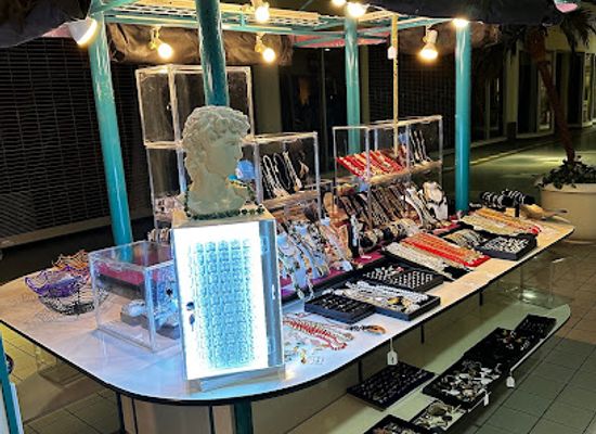 nevada/laughlin/shop/sam-gem-jewelry