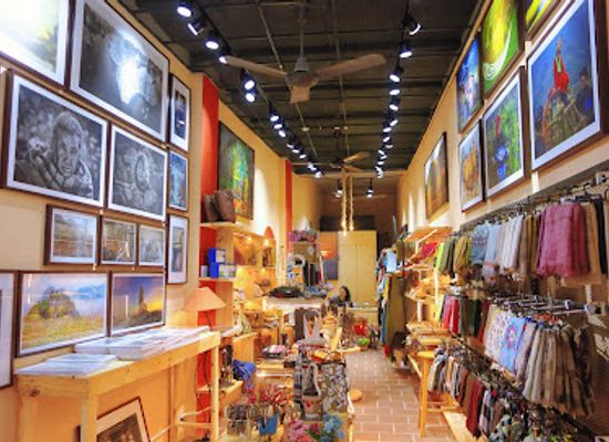 vietnam/hanoi/dong-da-district/shop/sweet-sandy-souvenir-crafts-art