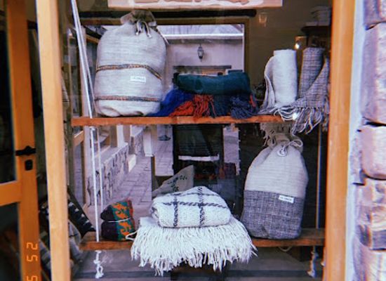 argentina/tilcara/shop/uncu