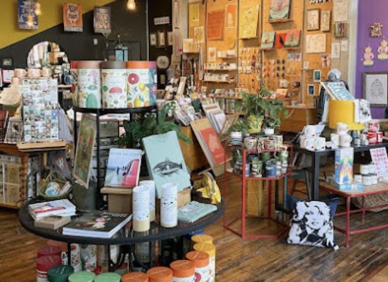 tennessee/knoxville/downtown-knoxville/shop/rala-gifts-local-art