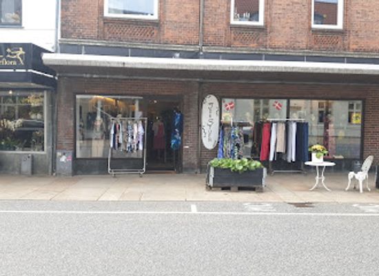 denmark/vejle/shop/ide-stuen-v-betzy-eykens