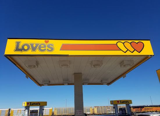 colorado/la-junta/shop/love-s-country-store