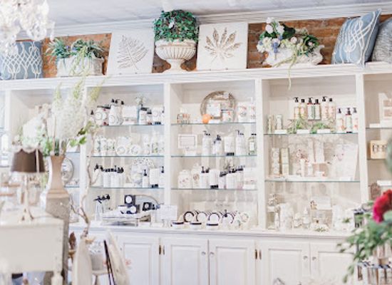 virginia/shenandoah-valley/shop/lizzie-s-of-lexington
