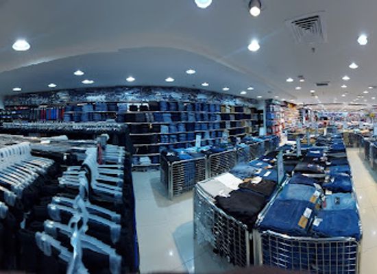 united-arab-emirates/al-hajar-al-gharbi-mountains/shop/centro-1-to-10