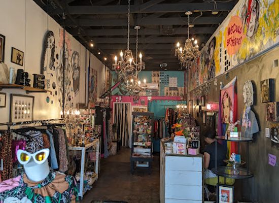new-mexico/albuquerque/nob-hill/shop/andy-edie