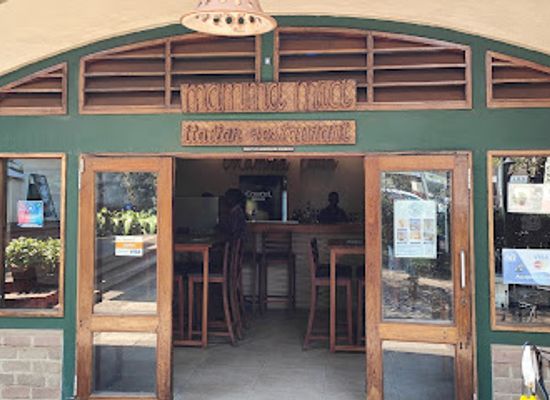 malawi/central-region/shop/old-town-mall