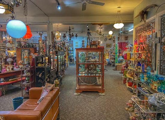 california/fresno/shop/palm-olive-antiques-vintage