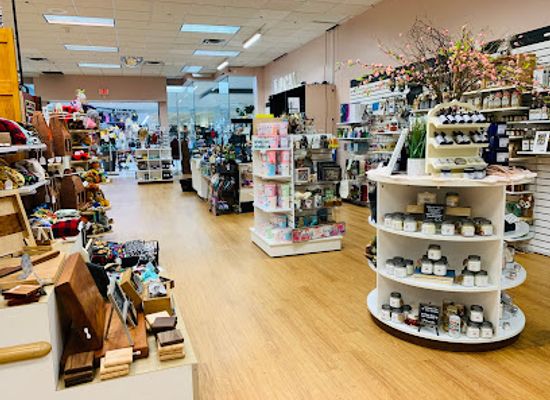 new-hampshire/central-new-hampshire/shop/manchester-craft-market