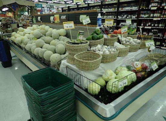 micronesia/hall-islands/shop/pay-less-supermarkets