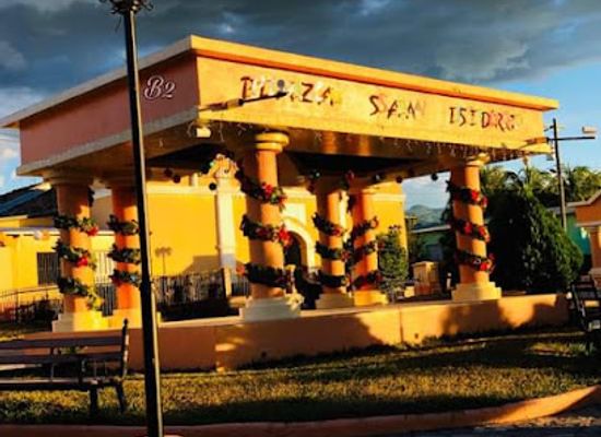 honduras/la-paz-region/shop/plaza-san-isidro