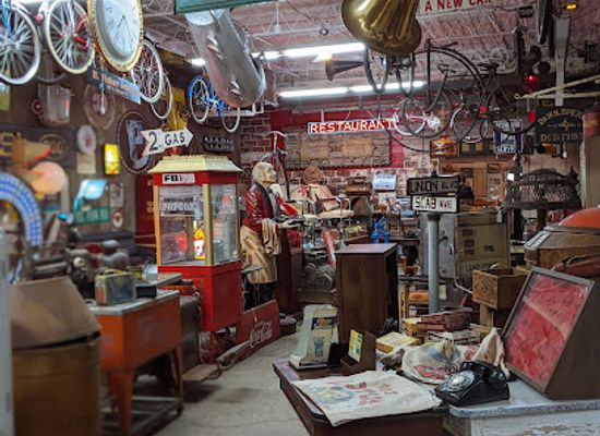 west-virginia/martinsburg/shop/creek-side-antiques