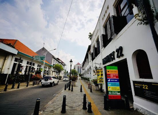 indonesia/semarang/kota-lama/shop/district-22-pusat-oleh-oleh-kota-lama-semarang