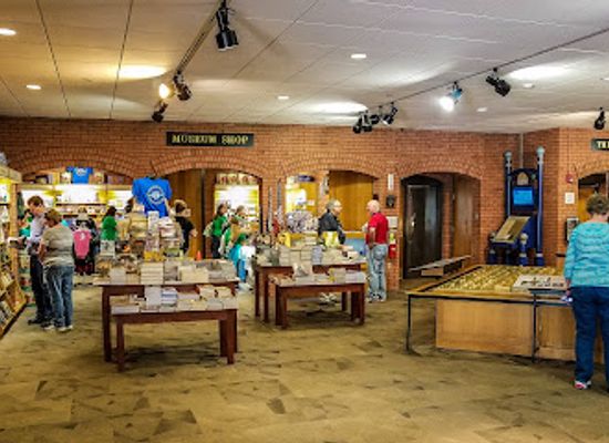 illinois/lincoln-home-national-historic-site/shop/lincoln-home-national-historic-site