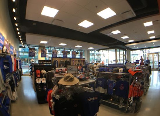 idaho/boise/shop/boise-state-bronco-shop-at-city-center